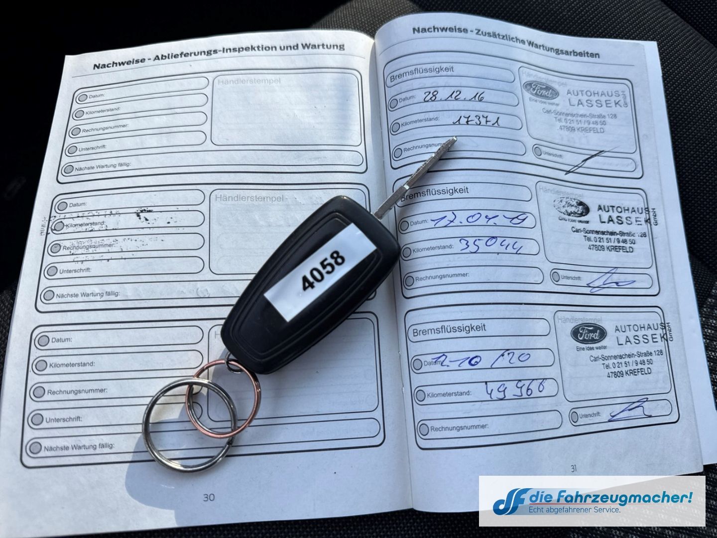Fahrzeugabbildung Ford Transit Kombi 350 L3 2.2 TDCi DPF *4058