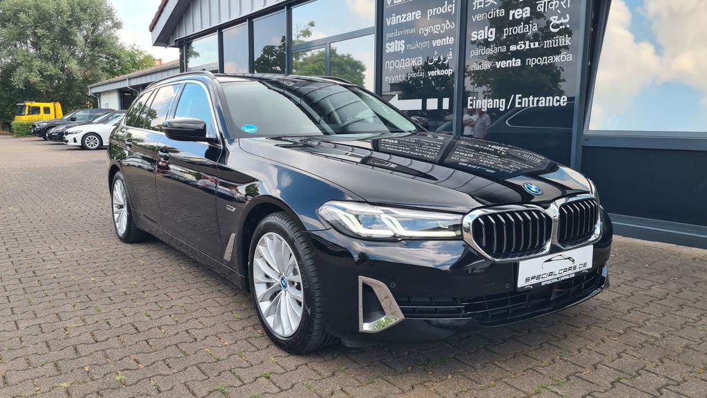 Image of BMW 530