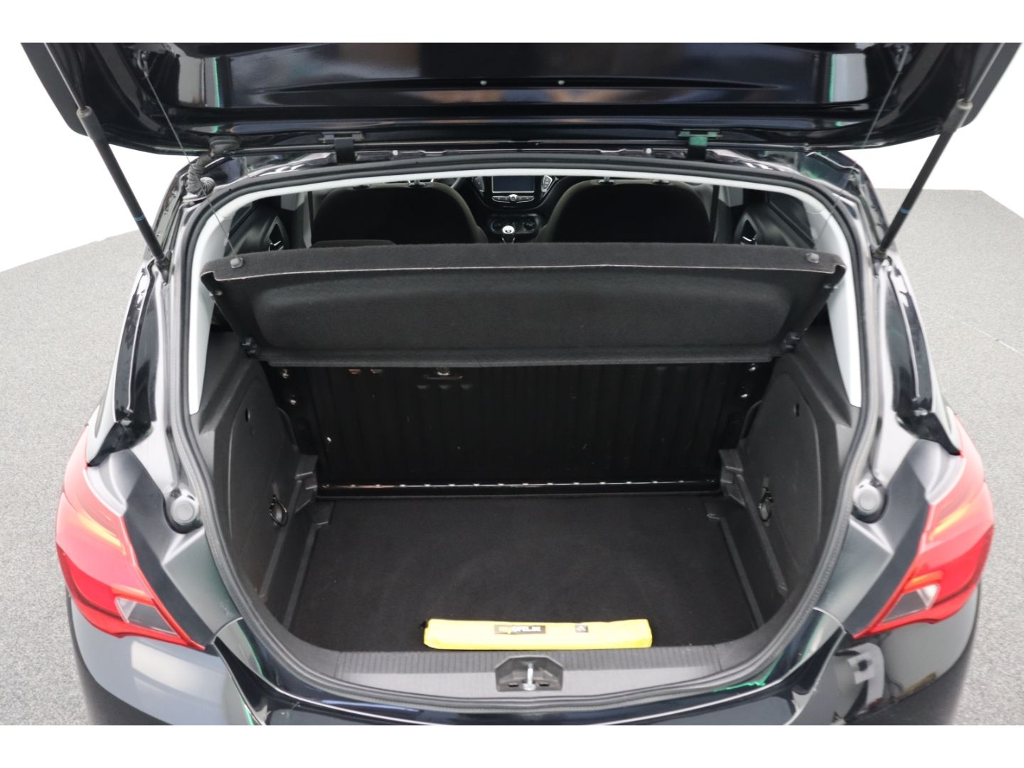 Fahrzeugabbildung Opel Corsa E 1.2 Selection Klimaanlage Lederlenkrad