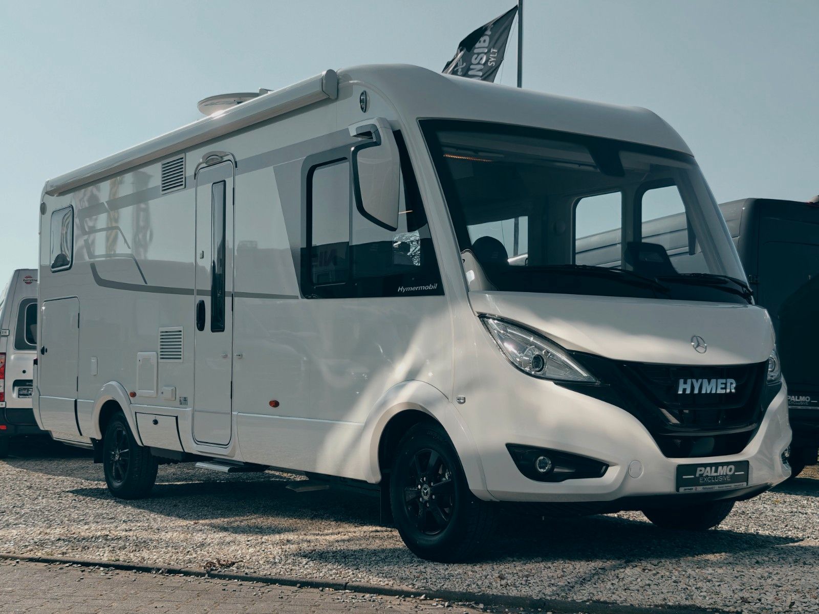 Fahrzeugabbildung HYMER / ERIBA / HYMERCAR B-KLASSE MC I 680 PREMIUM - NEU! MODELL 2025