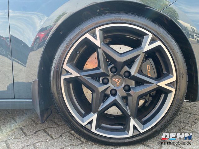 Cupra Leon ST 2.0 TSI VZ 4Drive Dynamic Paket
