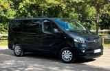 Opel Vivaro 2019 schwarz 8-Sitzer - Opel Vivaro von privat