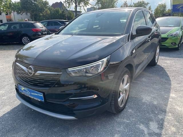 Fahrzeugabbildung Opel GRANDLAND X 1.2 Turbo Innovation AT