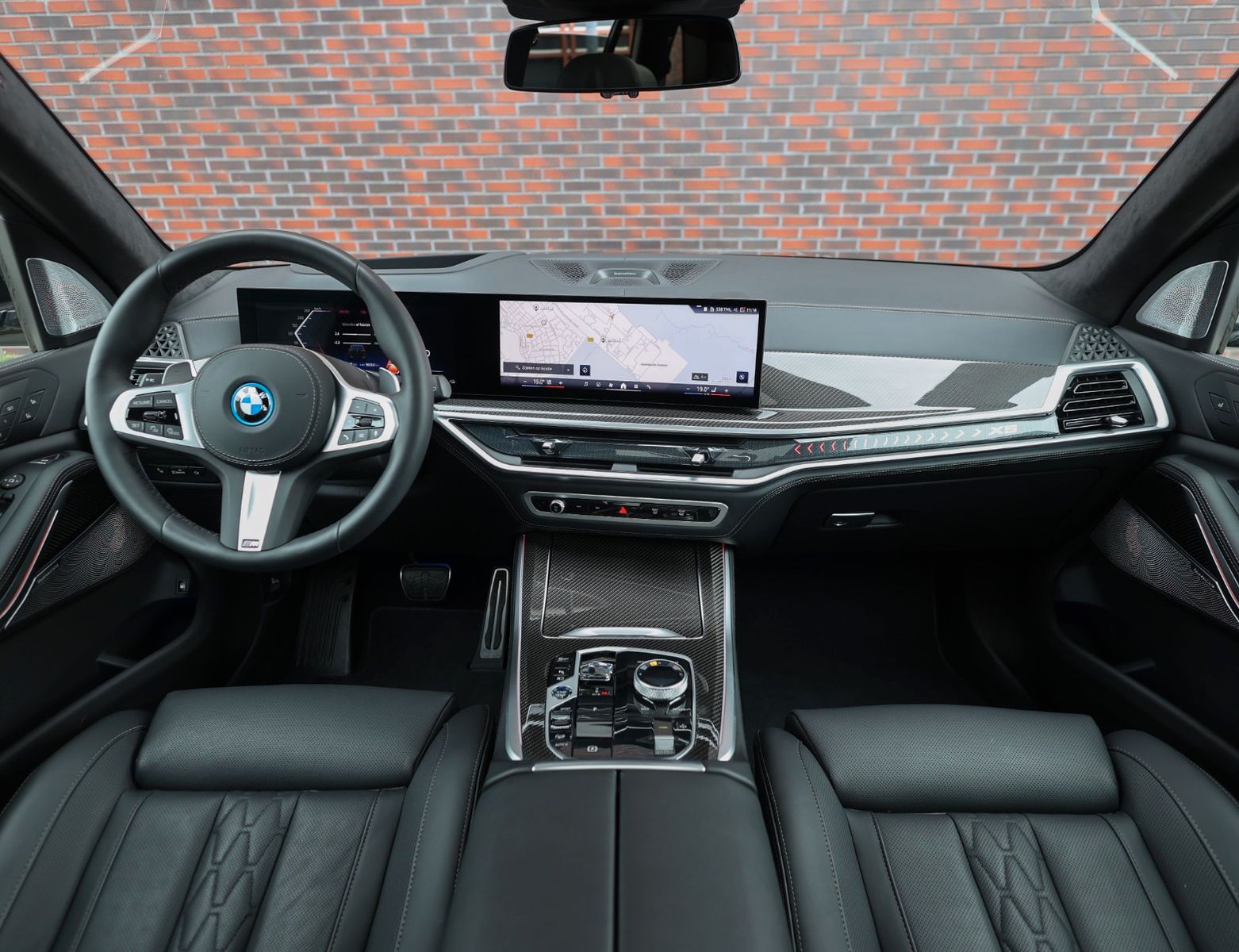 BMW X5 50e xDrive | Skylounge - AHK - HUD imagem 3