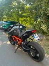 KTM Superduke 1290 R - KTM SUPERDUKE