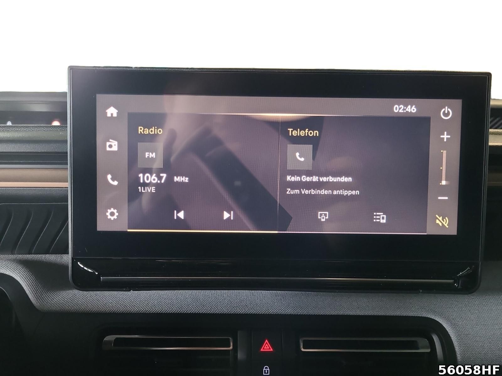 Fahrzeugabbildung Citroën C3 Aircross Plus Turbo 100 PS MT