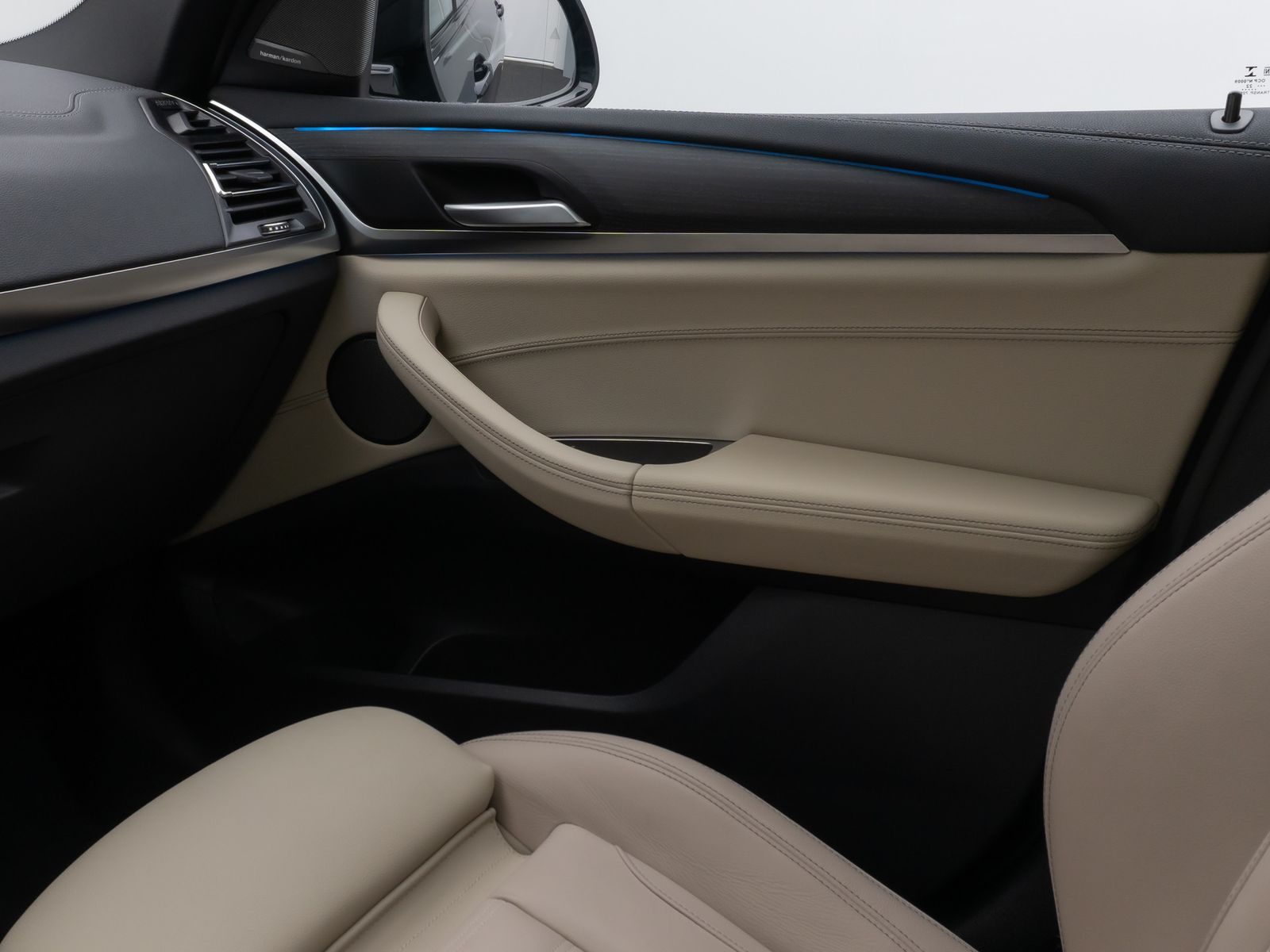 Fahrzeugabbildung BMW iX3 Impressive M Sport Panorama 360°HUD DAB H/K