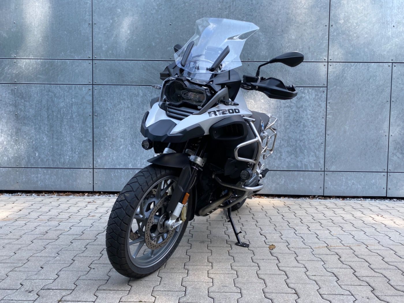 Fahrzeugabbildung BMW R 1200 GS Adventure Rallye 3 Pakete Connectivity