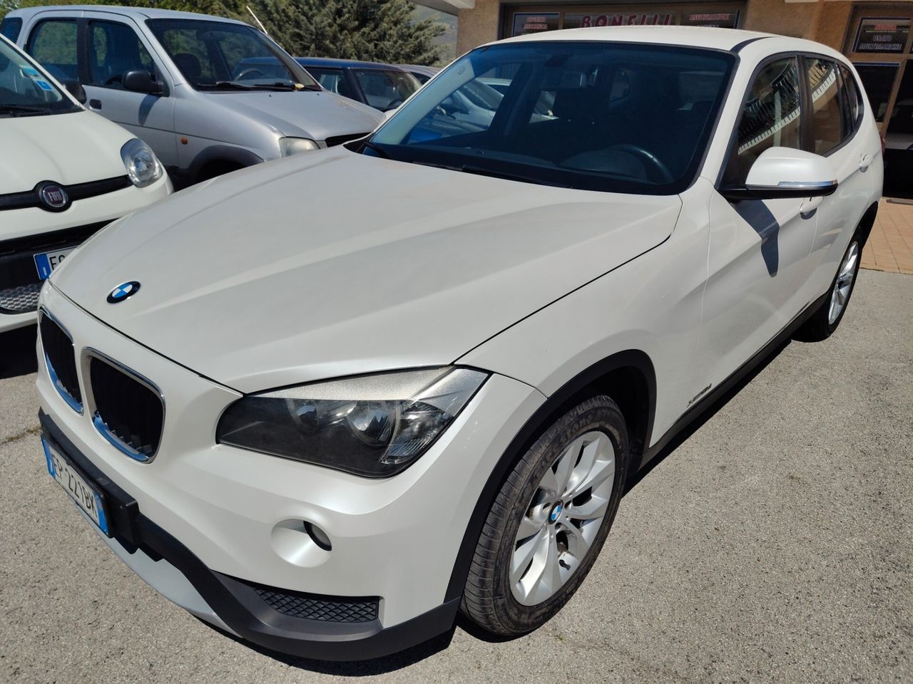 BMW X1 - 1