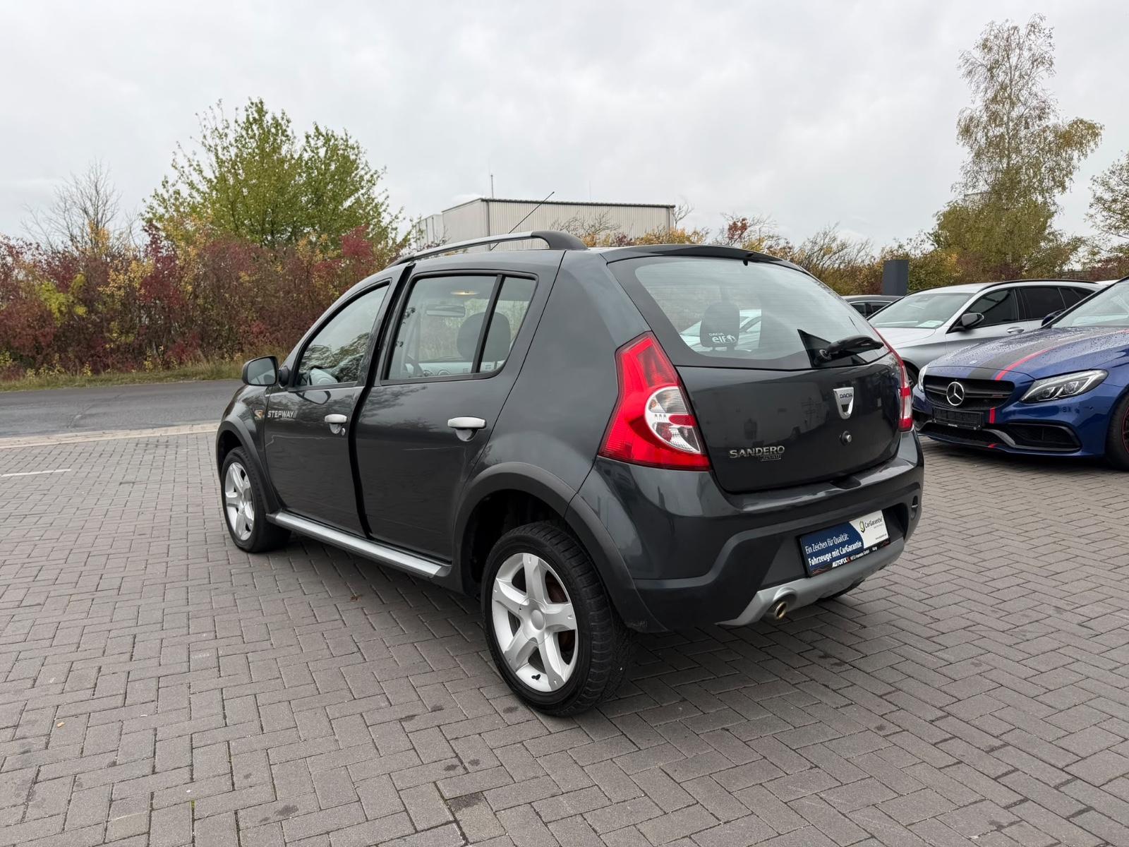 Dacia Sandero 2010 — photo 6
