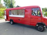 Mercedes-Benz 611 D Vario Food Truck * Grüne Plakette * - Mercedes-Benz 611