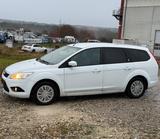 Ford Focus Turnier 1.6 Ghia *AUTOMATIK*LEDER*KLIMA* - Ford Focus: Turnier Ghia