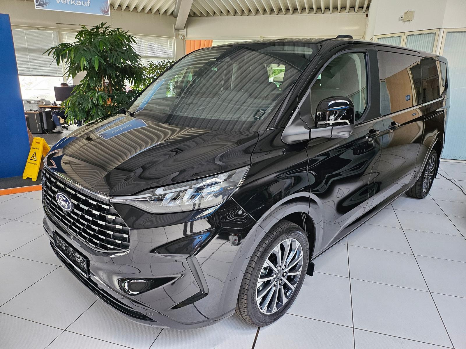 Ford Tourneo Custom L1 TiTANIUM X  VOLL LEDER AHK 360