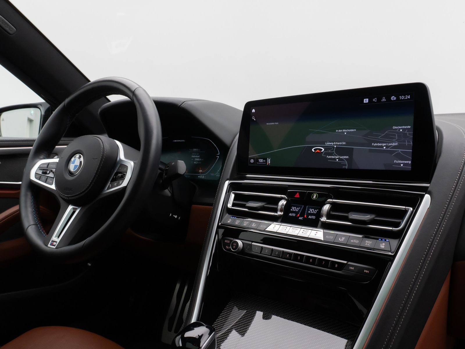 Fahrzeugabbildung BMW M850i xD Gran Coupé Panorama 360°HUD H/K SoftCL
