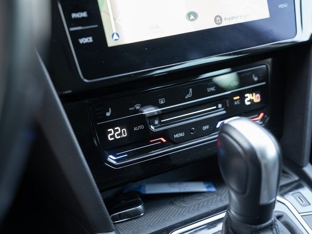 Passat Variant Business TDI DSG AHK ACC AppConne