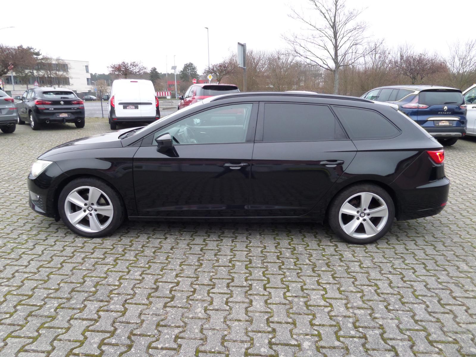 Seat Leon ST FR+AHK+LED+Navi+Teil-Leder+Tempo+Klima