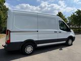 Ford Transit L2H2 Transporter - Ford: Transporter
