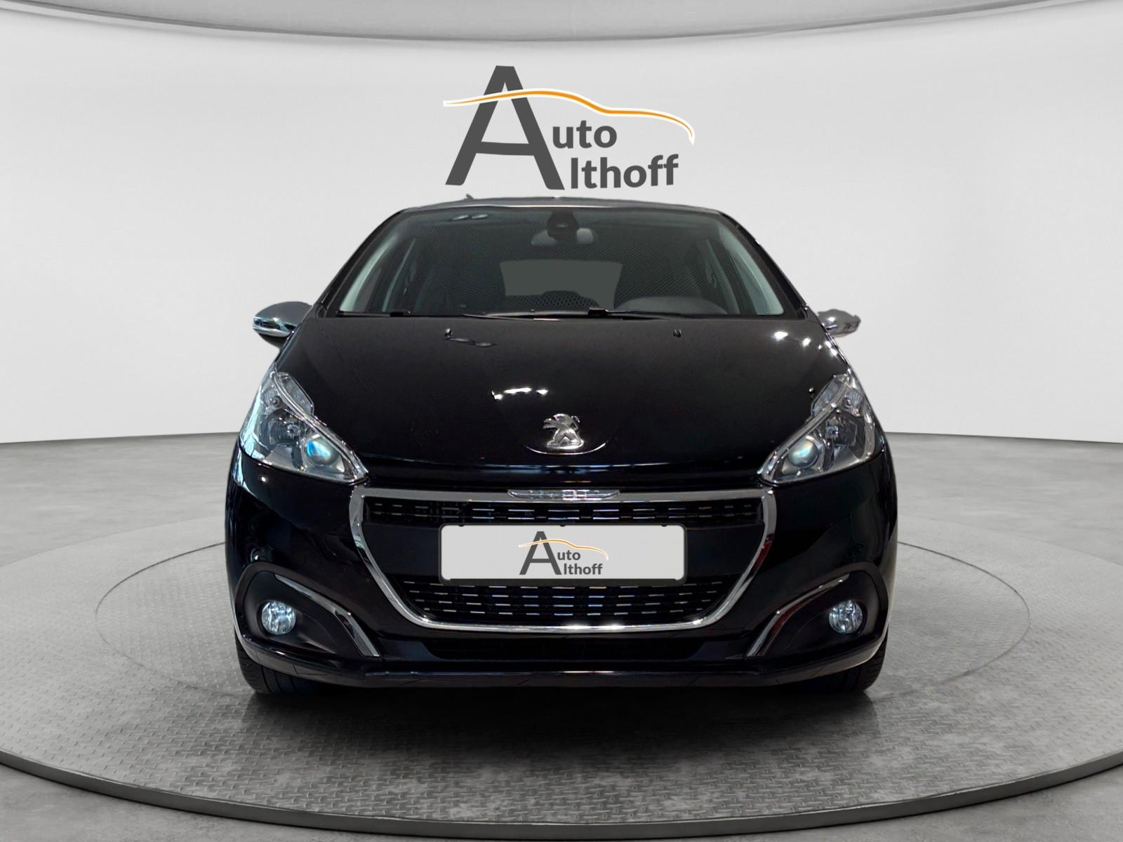 Peugeot 208 2.HD KLIMA BT PANO PARK NAV SHZ TEMP