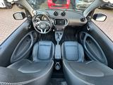 Smart fortwo cabrio EQ 60kW*BRABUS*JBL*NAVI*KAM*22kW* - Smart Elektroautos