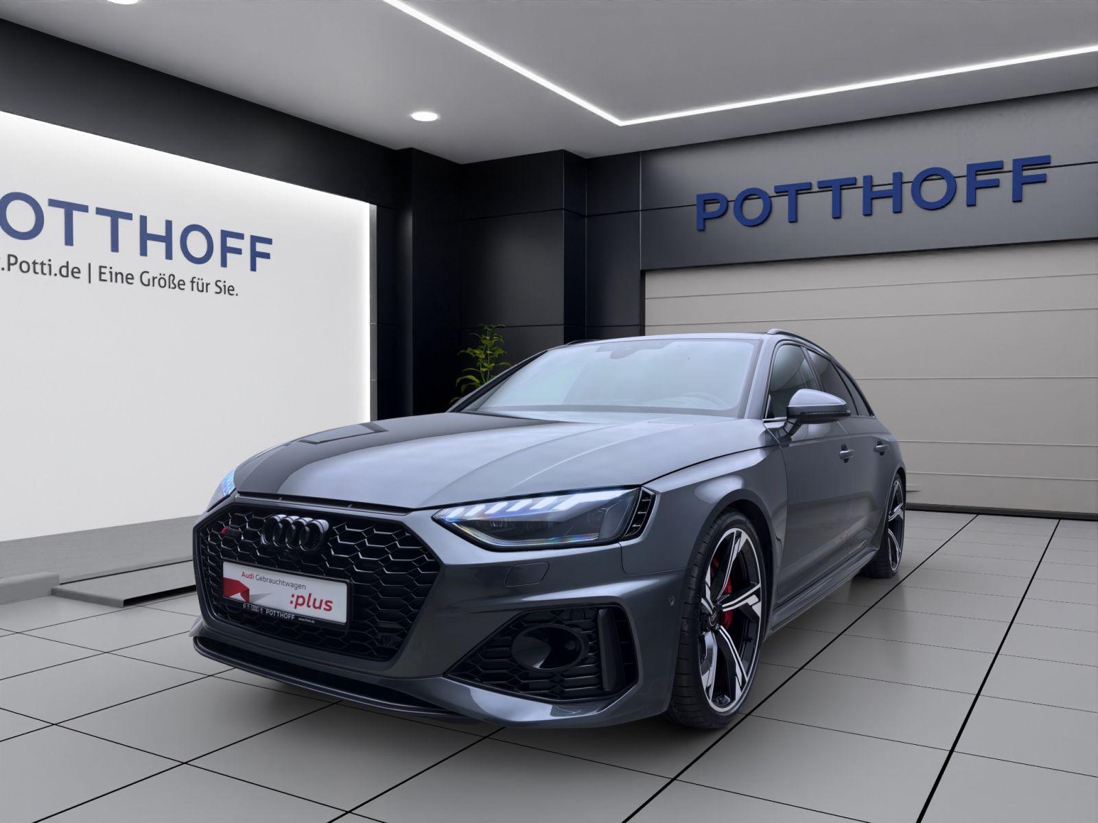 Audi RS4 Avant Q PANO NAVI B&O HuD SITZHZG