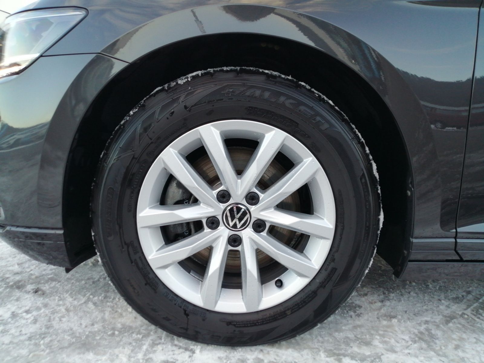 Volkswagen Passat Variant - Bild 8