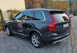 Volvo XC90 Inscription BW/AHK/Pano/7Sitz/Schkhf/StndHz - Volvo XC90 mit Benzin-Antrieb
