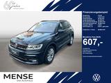 Volkswagen Tiguan 2.0 TSI DSG R-Line CarPlay|AHK|Pano|SD|LM - VW Tiguan Gebrauchtwagen in Bielefeld
