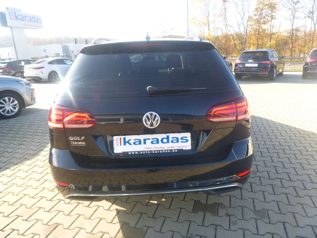 Fahrzeugabbildung Volkswagen Golf VII Variant 1.5 TSI Comfortline>AUT/AHK/NAV