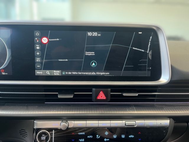 Fahrzeugabbildung Hyundai IONIQ 6 First Edition Elektro 4WD 77 Allrad HUD