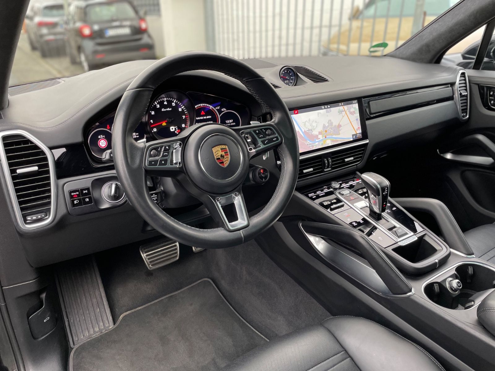 Fahrzeugabbildung Porsche Cayenne Turbo V8 |HUD|ACC|PDCC|Matrix|Softclose|