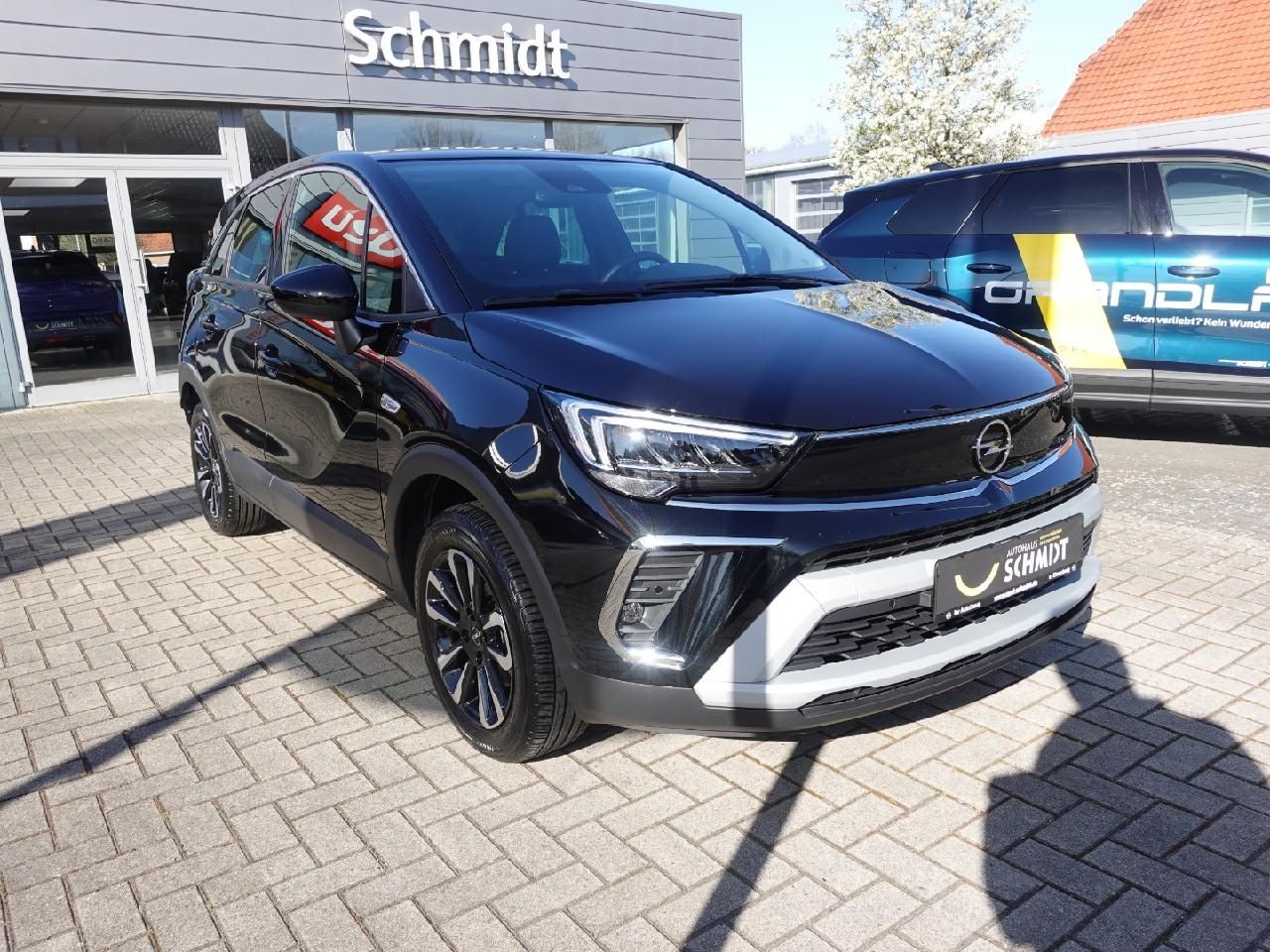 Fahrzeugabbildung Opel Crossland 1,2 Elegance