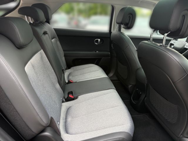 Fahrzeugabbildung Hyundai IONIQ 5 MY24 77,4 kWh Batt. TECHNIQ-Paket inkl.