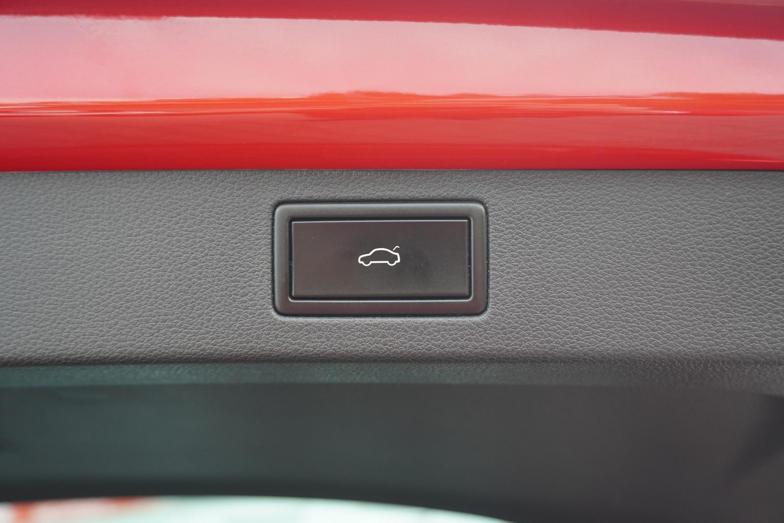 Skoda Kamiq 1.0 TSI DSG Monte Carlo LED Navi Panorama