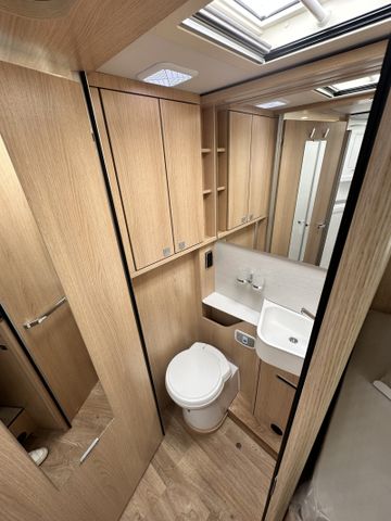 HYMER  ERIBA  HYMERCAR B-Klasse MC T 680 Sie sparen 22655,- Euro