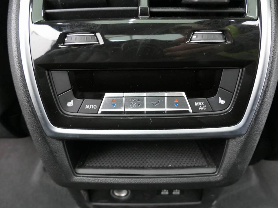 BMW X7 - Bild 8