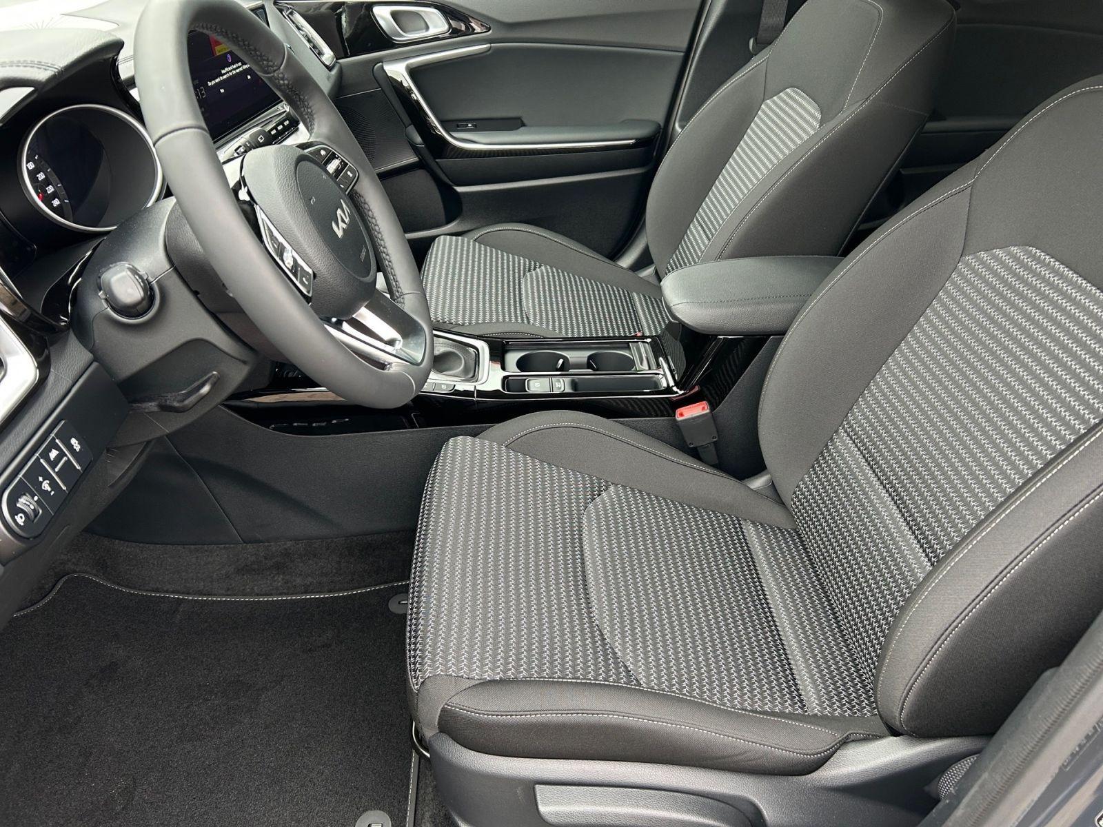 Kia CEED SW 1.0T 48V DCT100 ULTIMATE STYLE SOUND