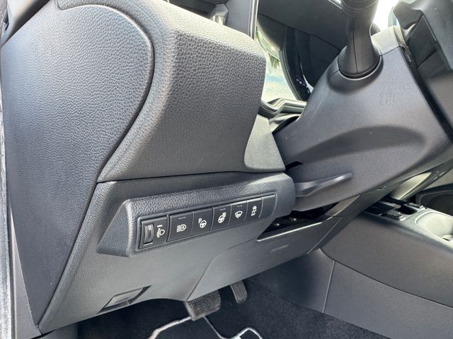 Toyota Corolla  Touring Sports Hybrid Club