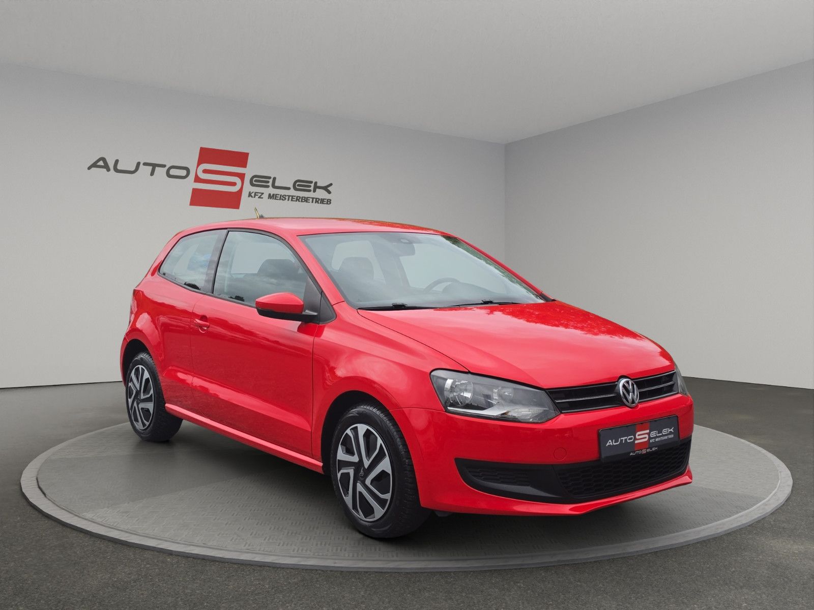Fahrzeugabbildung Volkswagen Polo V Comfortline BlueMotion/BMT KLIMA SHZ TEMP