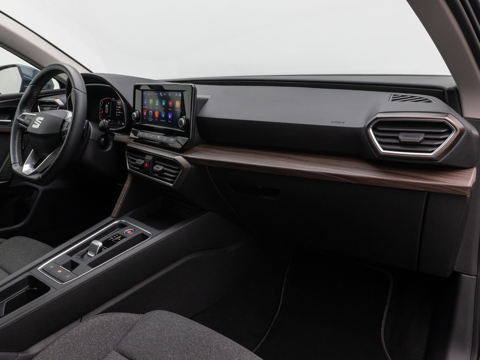Fahrzeugabbildung SEAT Leon Sportstourer Xcellence Kamera LED 8fach ACC