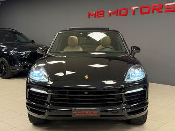 Porsche Cayenne - 2