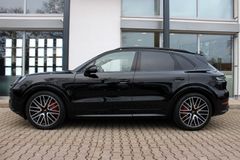 PORSCHE Cayenne Coupe GTS /PDCC/ STANDHZG./ BURMESTER HE PORSCHE Cayenne Coupe GTS /PDCC/ STANDHZG./ BURMESTER HE