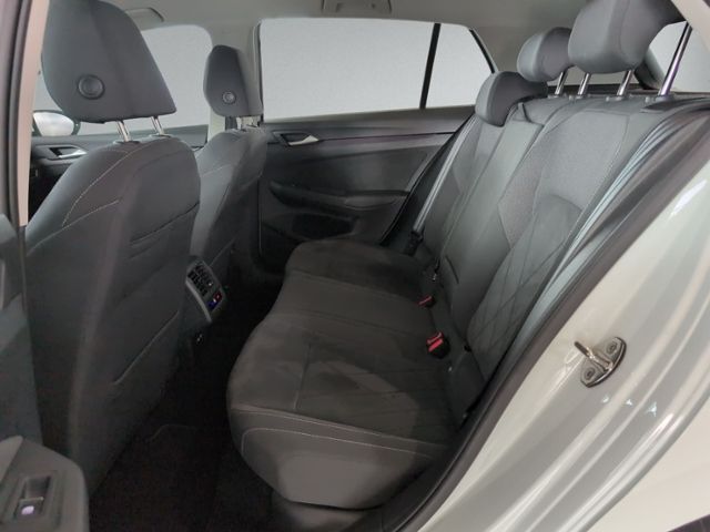 Golf VIII 1.5 TSI STYLE LED+NAVI+ACC+MASSAGE+PDC