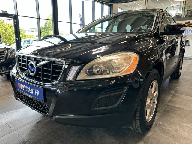 Volvo XC60 Momentum AWD *Xenon*Leder*