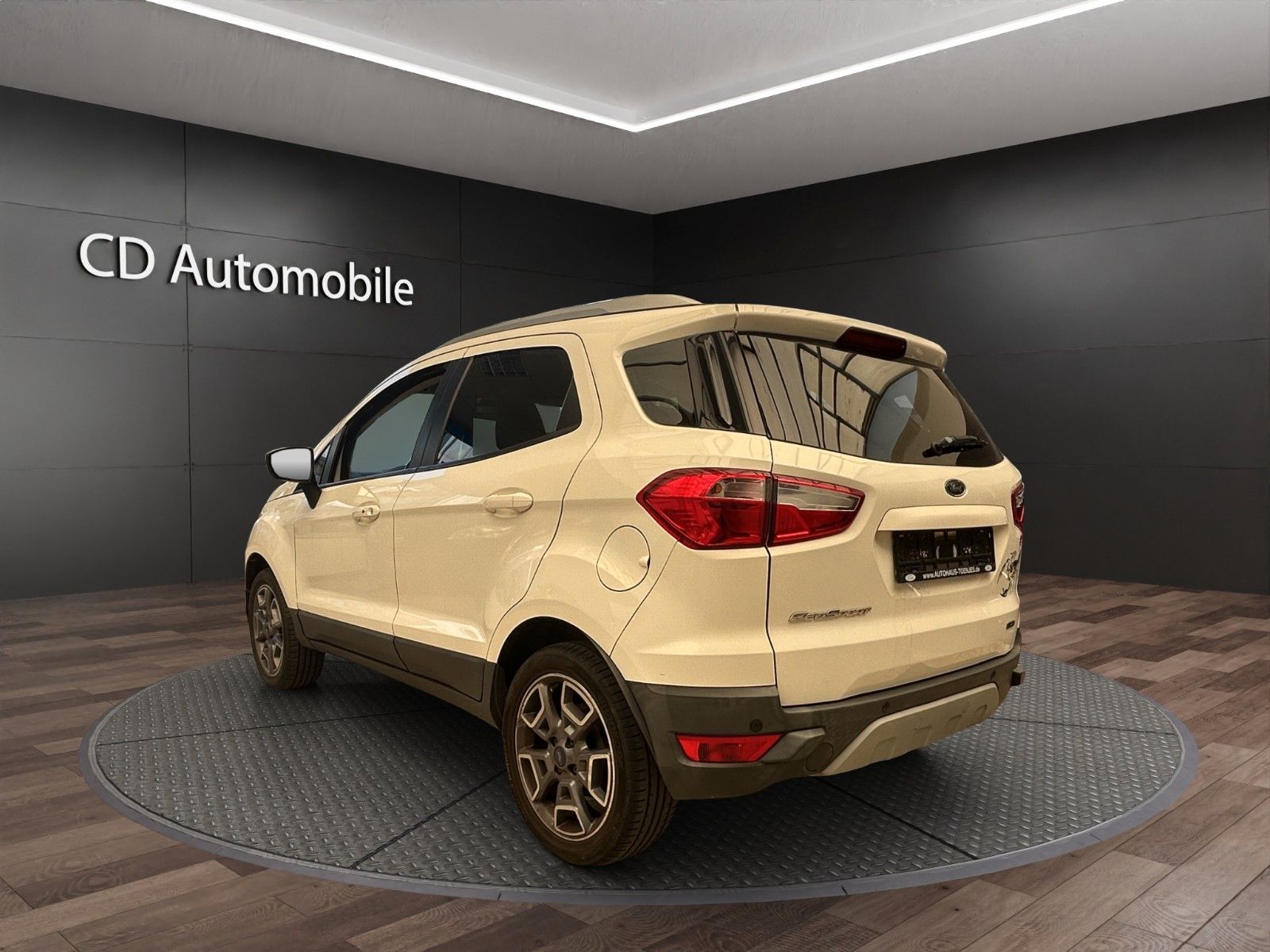 Fahrzeugabbildung Ford EcoSport Titanium/ 1.Hand /Klima/Navi/PDC/SHZ/