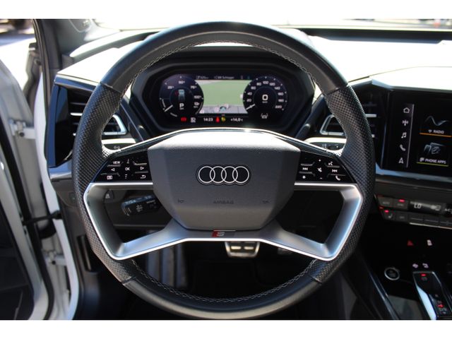 Q4 40 e-tron - S-Line*Assist+*AHK*MMI+SONOS*HUD!