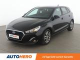 Hyundai i30 1.4 MPI Passion*TEMPO*PDC*SHZ*KLIMA* - Hyundai i30 Gebrauchtwagen in Duisburg
