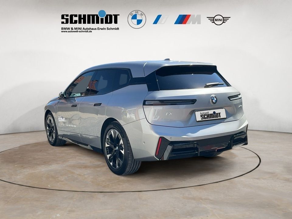 BMW iX - Bild 4