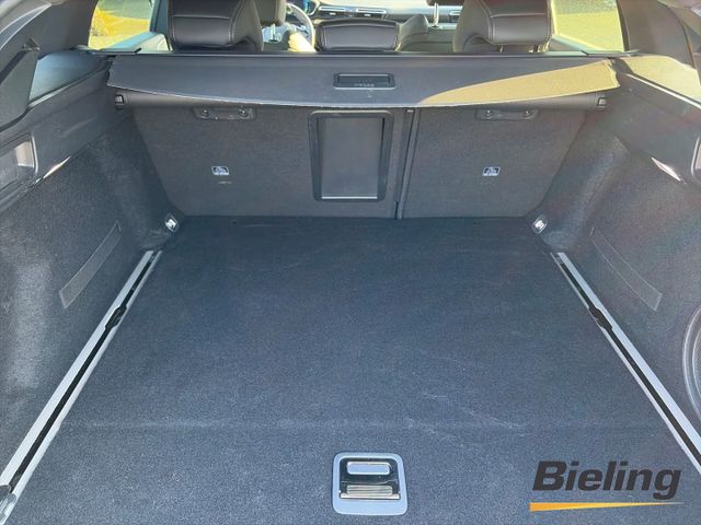 508 SW Plug In Hybrid 225 GT Sportpaket El. Pano