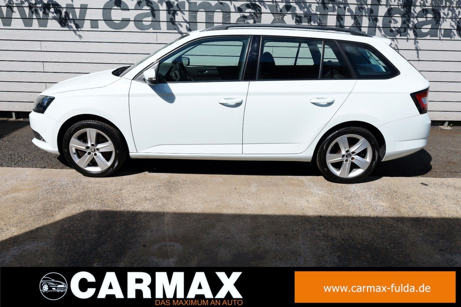 Fahrzeugabbildung SKODA Fabia Combi Style SH,PDC,8-fach bereift!