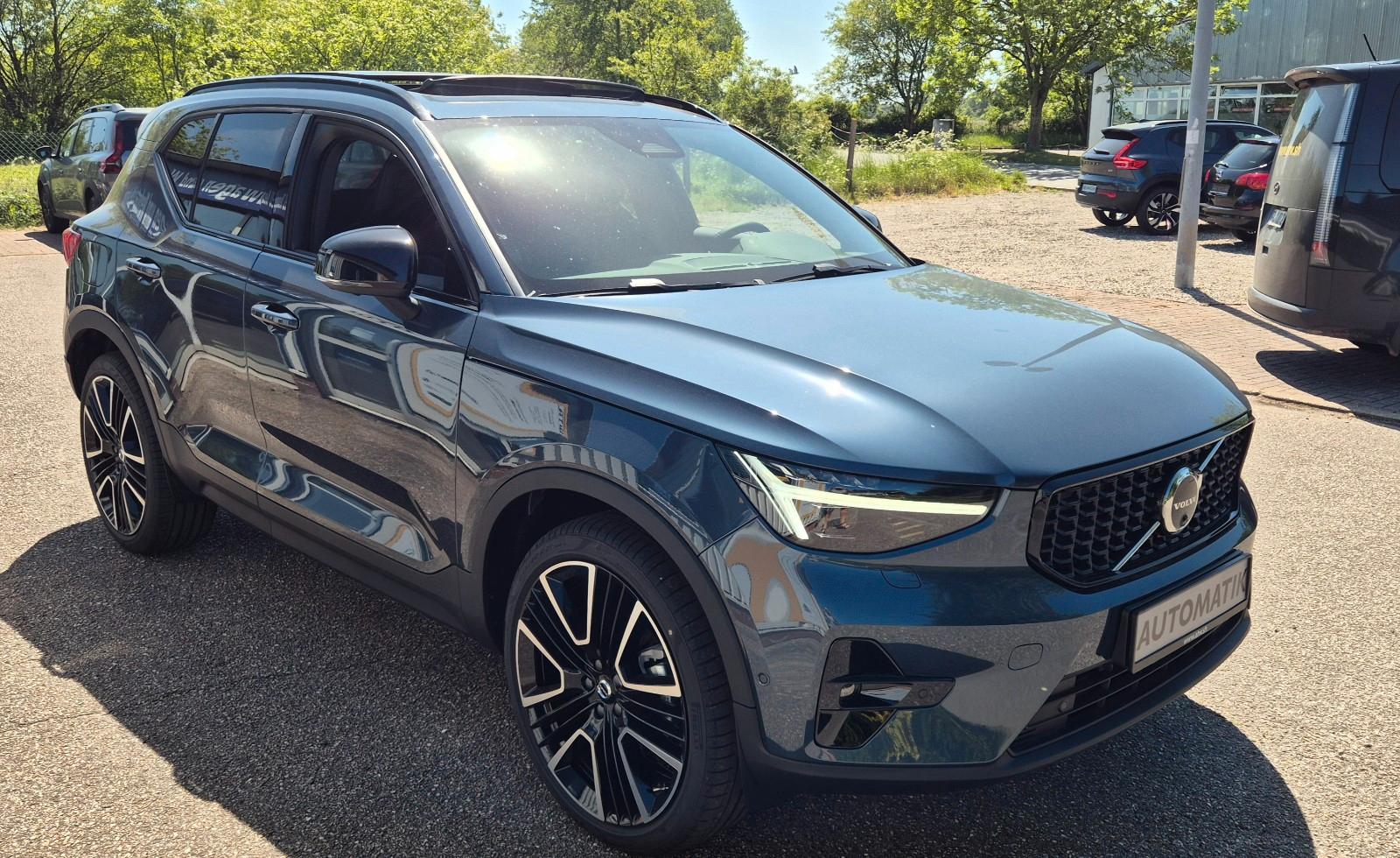 Volvo XC40 Ultra 5 Jahre Garantie Licht-Paket AHK 21"